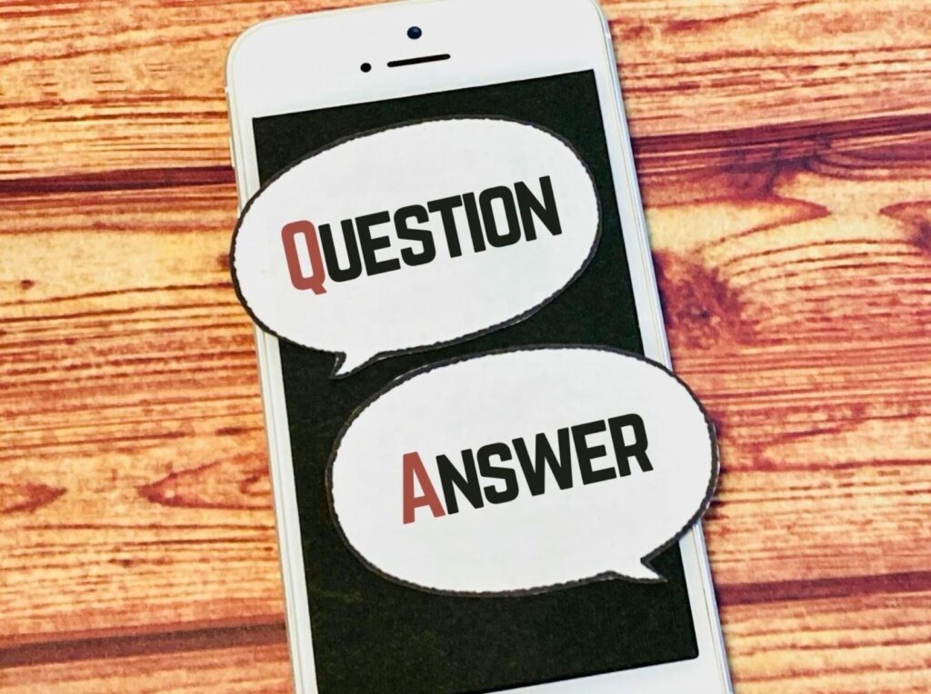 スマートフォンに表示されるQアンドA
